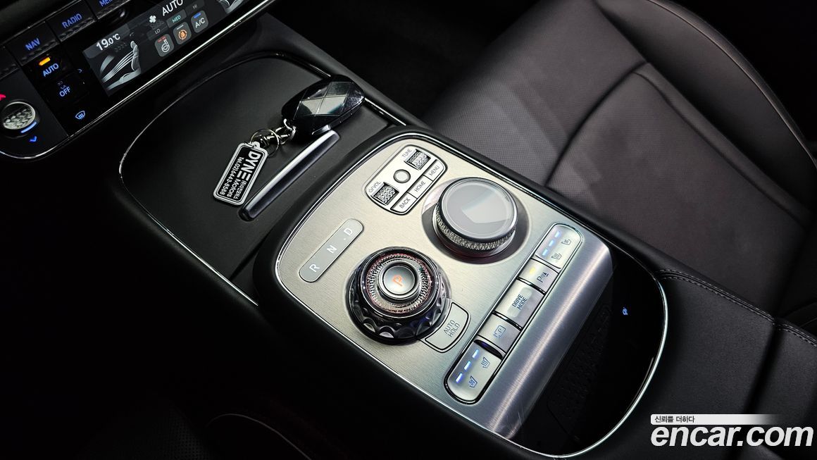 Genesis G90 2024