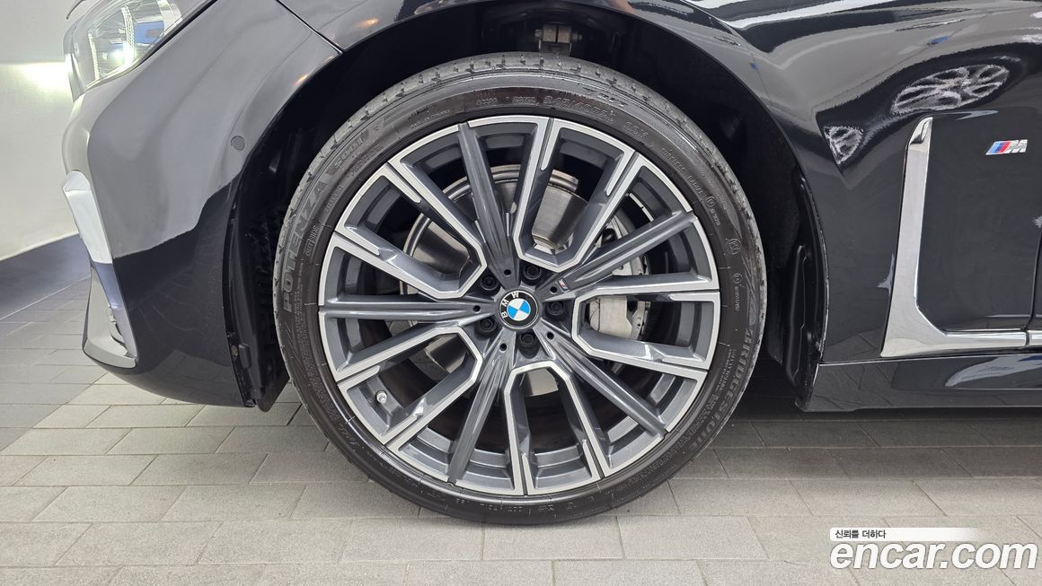 BMW 7-Series 2022