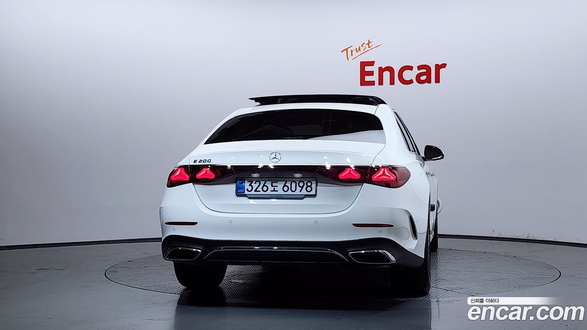 Mercedes-Benz E-Class 2026