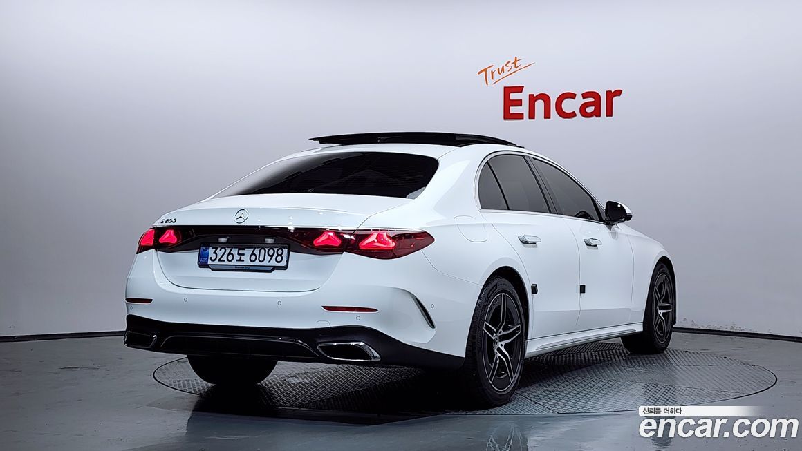 Mercedes-Benz E-Class 2026