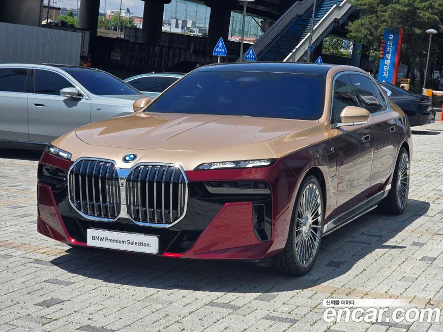 BMW 7-Series 2024