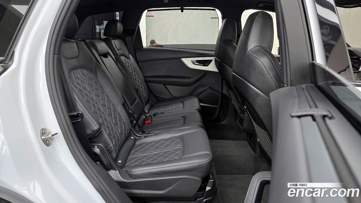 Audi Q7 2025