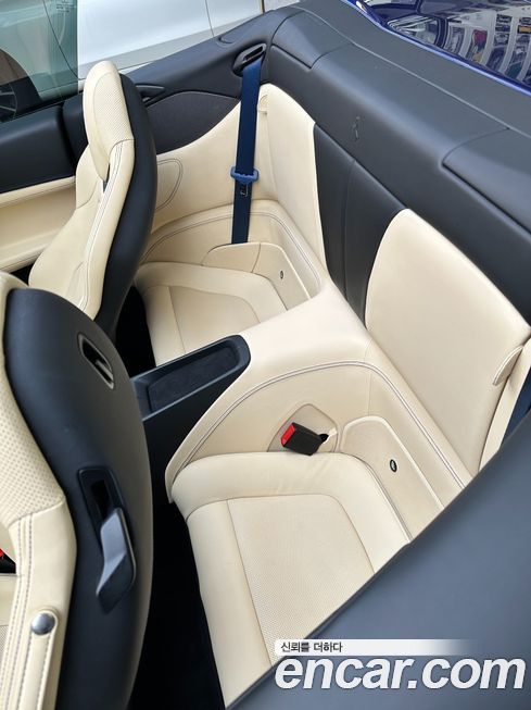 Ferrari Portofino 2019