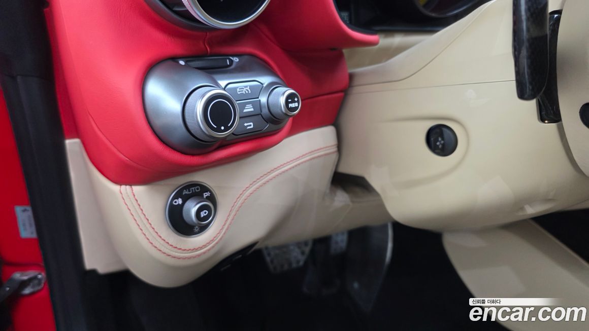 Ferrari Portofino 2020