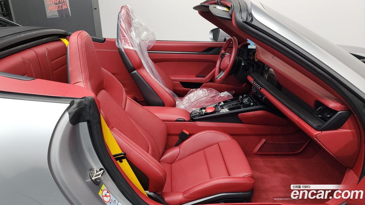 Porsche 911 2025