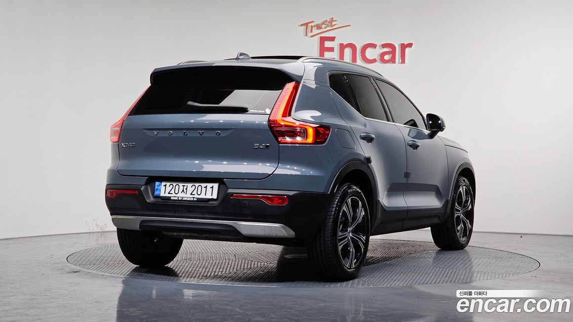 Volvo XC40 2022