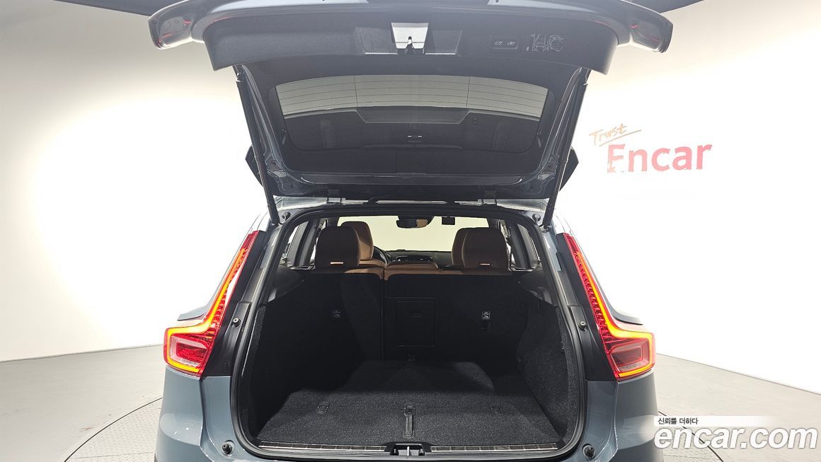 Volvo XC40 2022