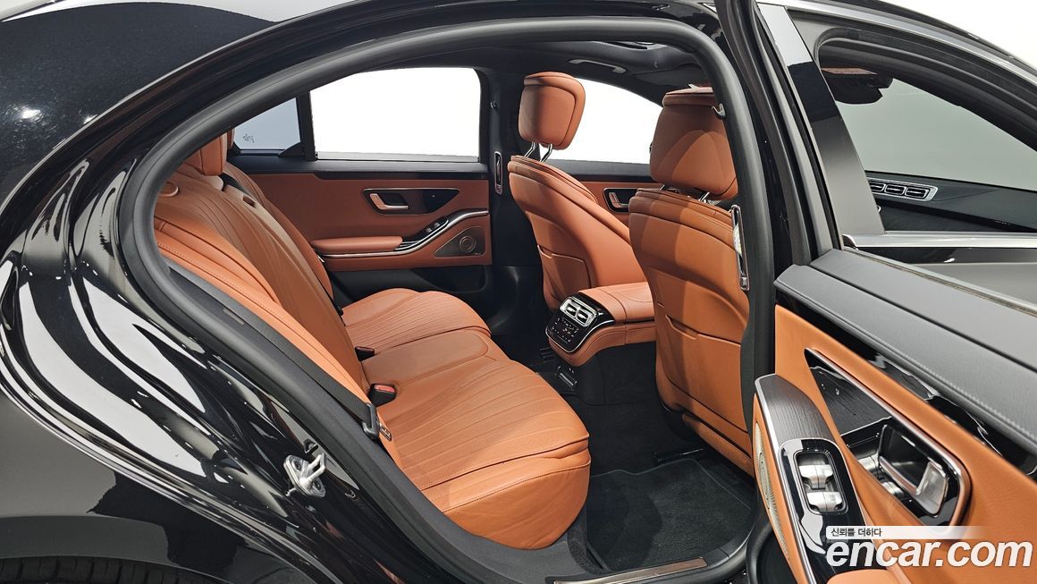 Mercedes-Benz S-Class 2022
