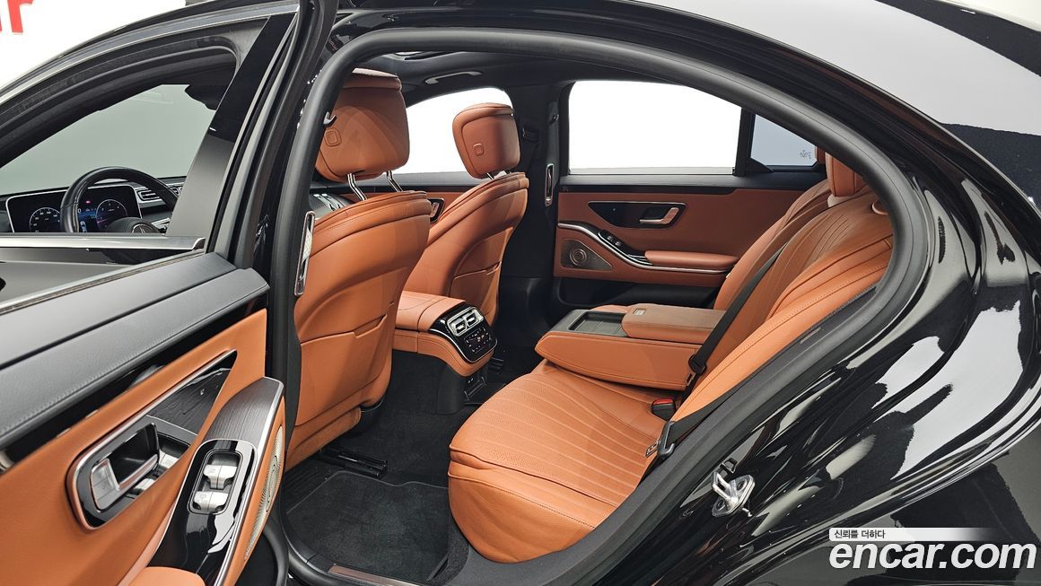 Mercedes-Benz S-Class 2022
