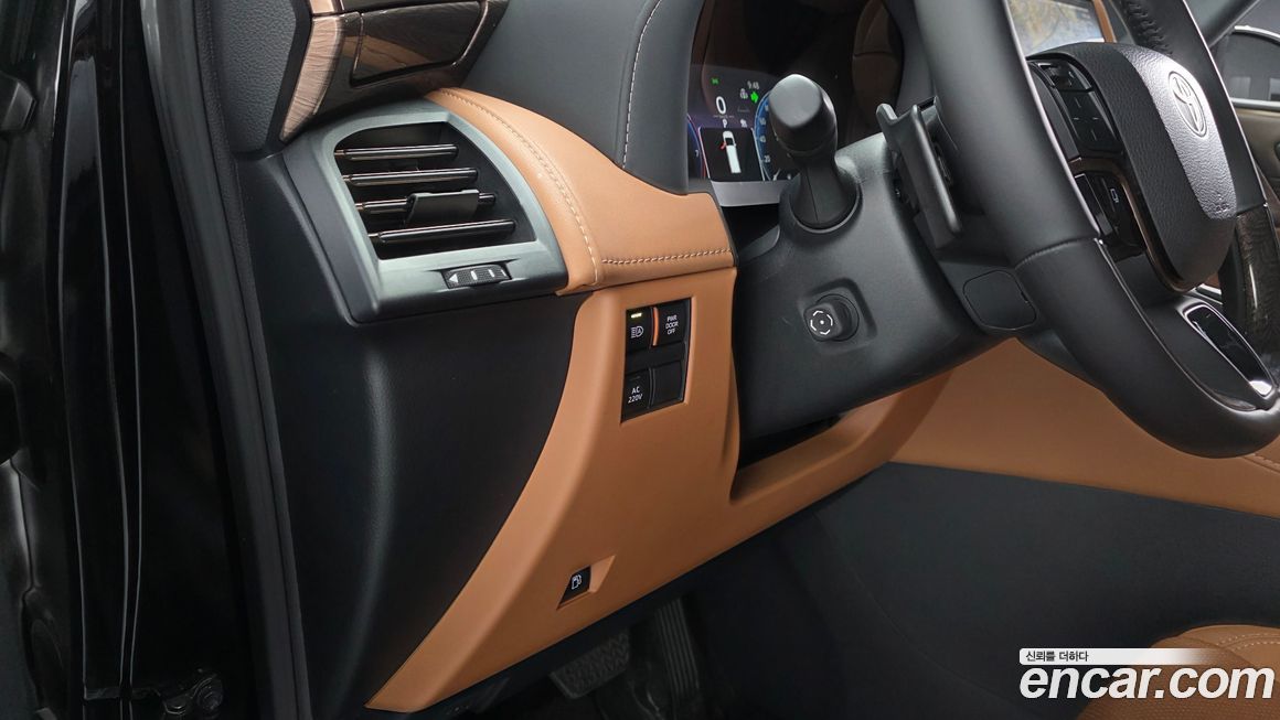Toyota Alphard 2025