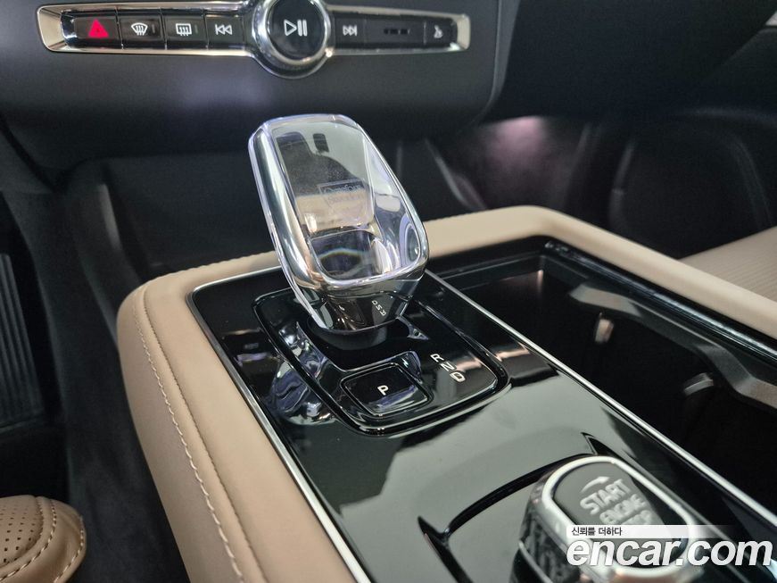 Volvo XC90 2026