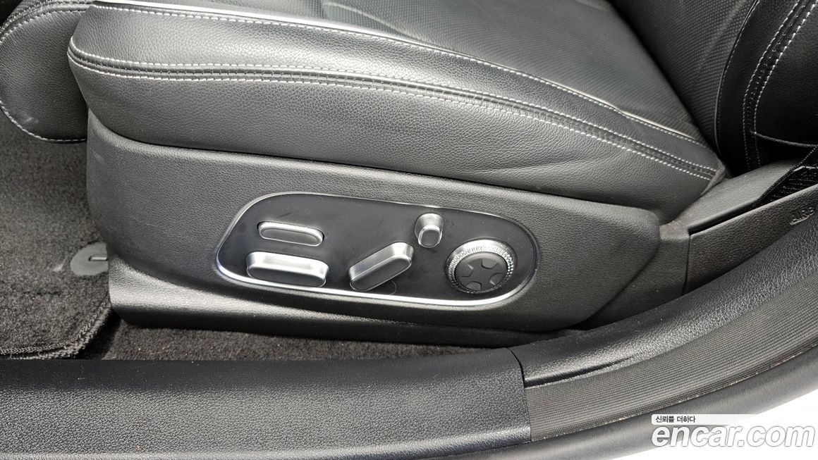 Genesis G90 2023