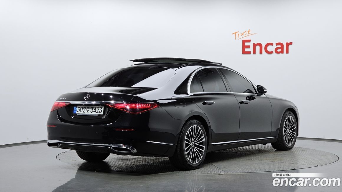 Mercedes-Benz S-Class 2022