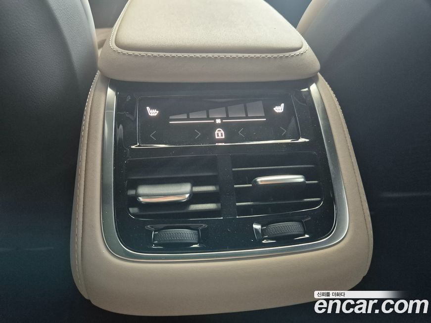 Volvo XC90 2026