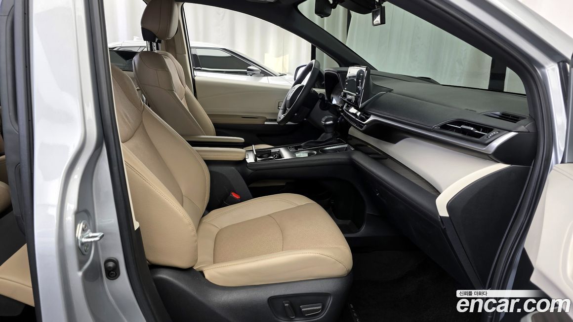 Toyota Sienna 2023