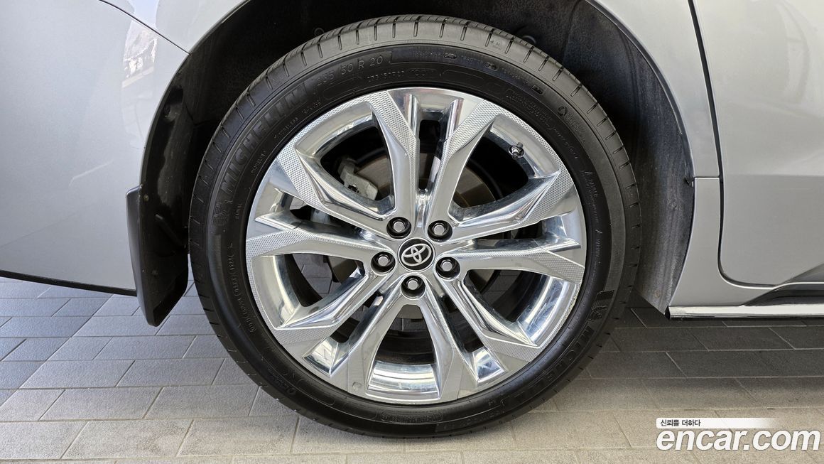 Toyota Sienna 2023