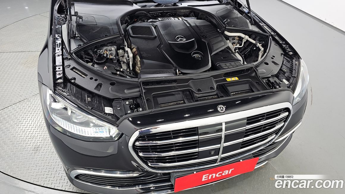 Mercedes-Benz S-Class 2022