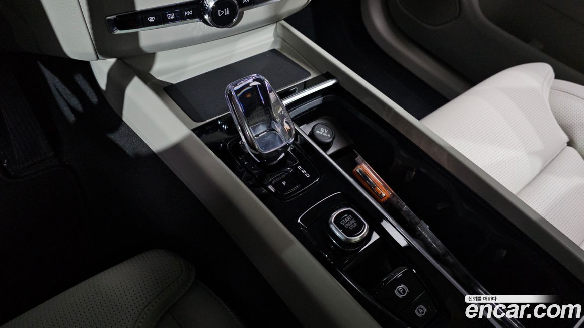 Volvo XC60 2026