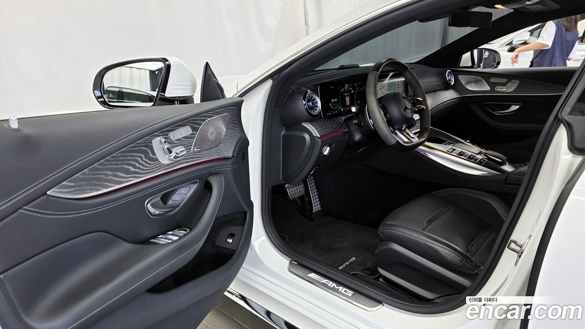 Mercedes-Benz AMG GT 2023