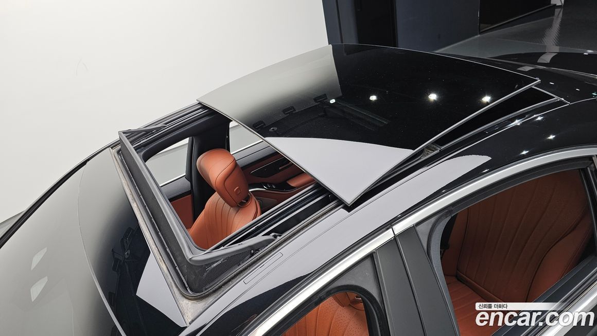 Mercedes-Benz S-Class 2022