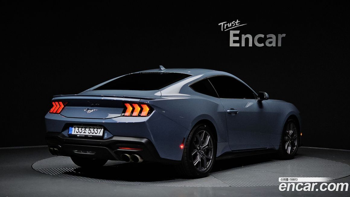 Ford Mustang 2025