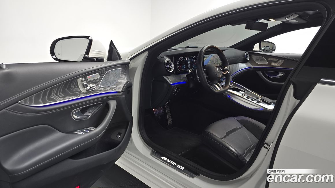 Mercedes-Benz AMG GT 2023