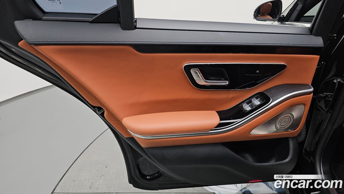 Mercedes-Benz S-Class 2022