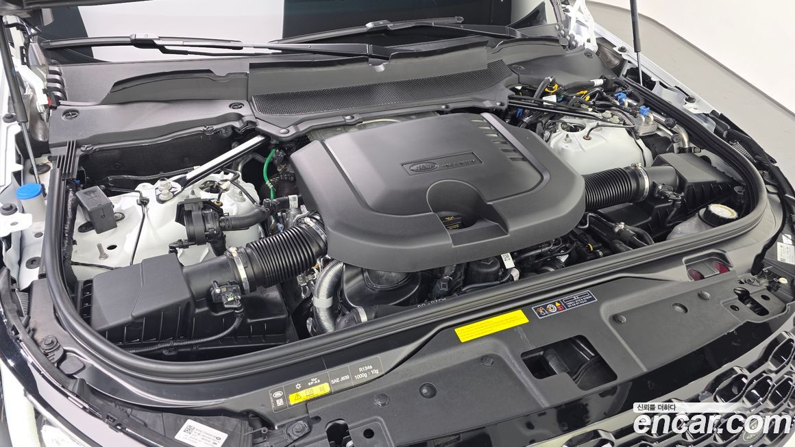 Land Rover Discovery 2024