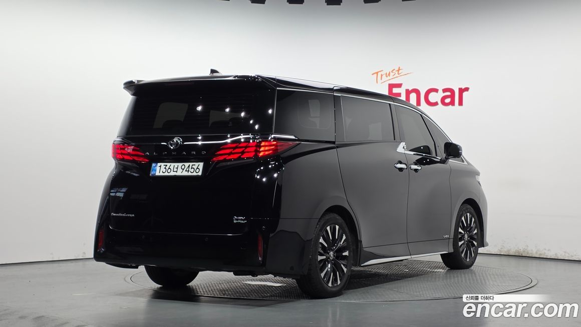 Toyota Alphard 2025