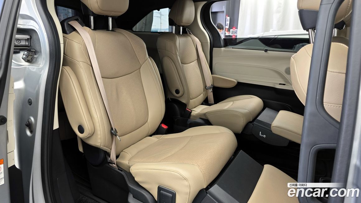 Toyota Sienna 2023