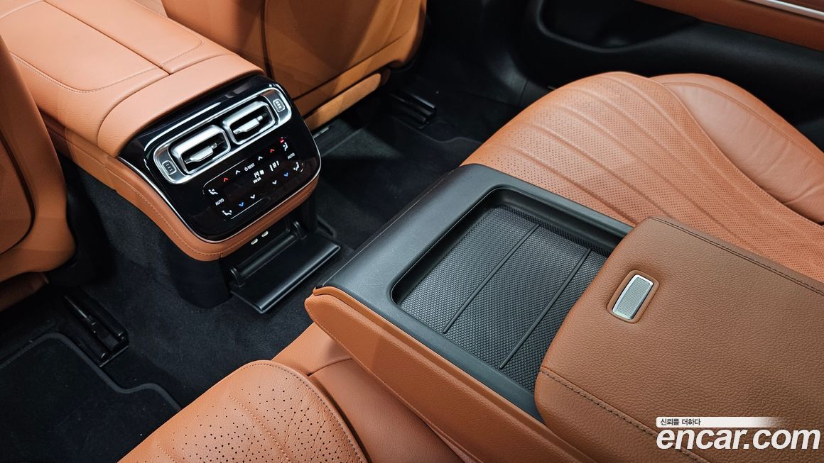 Mercedes-Benz S-Class 2022