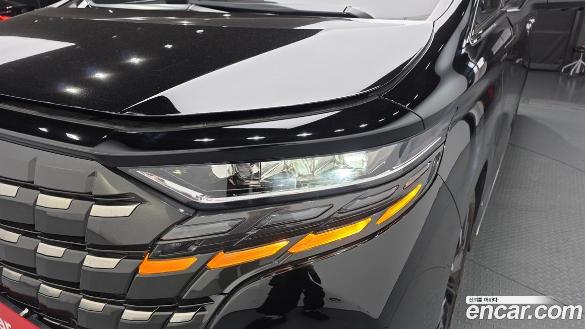 Toyota Alphard 2025