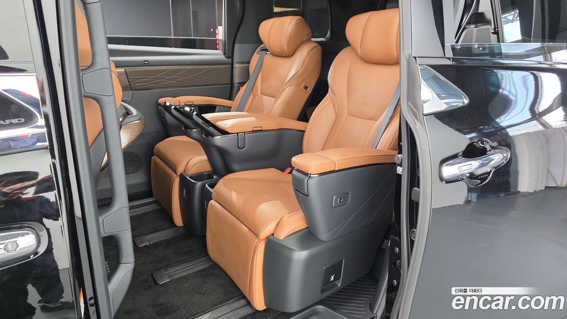 Toyota Alphard 2025