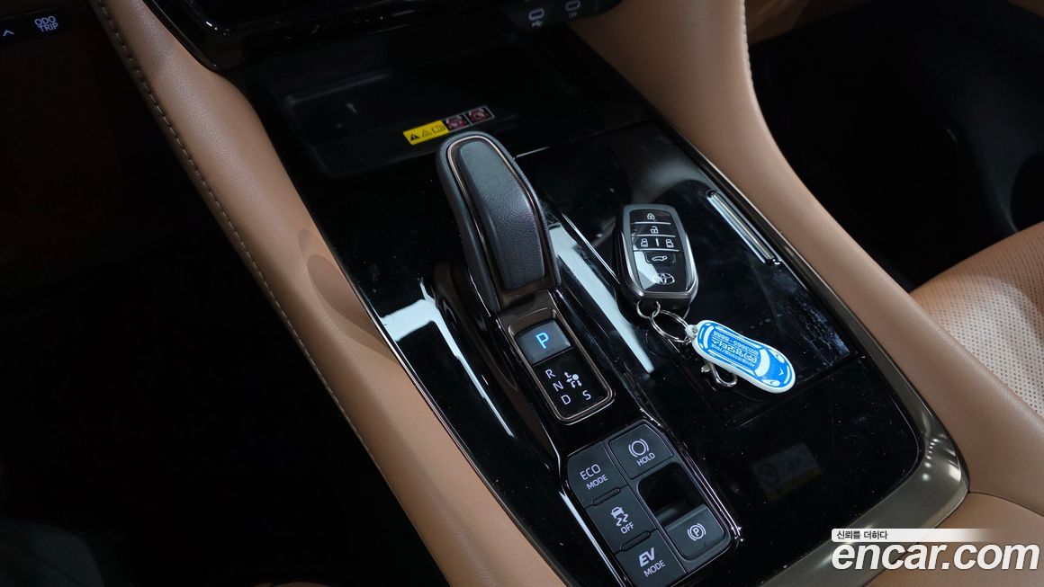 Toyota Alphard 2025