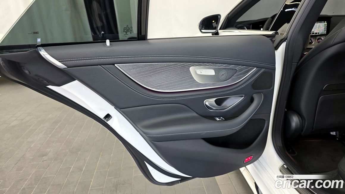Mercedes-Benz AMG GT 2023