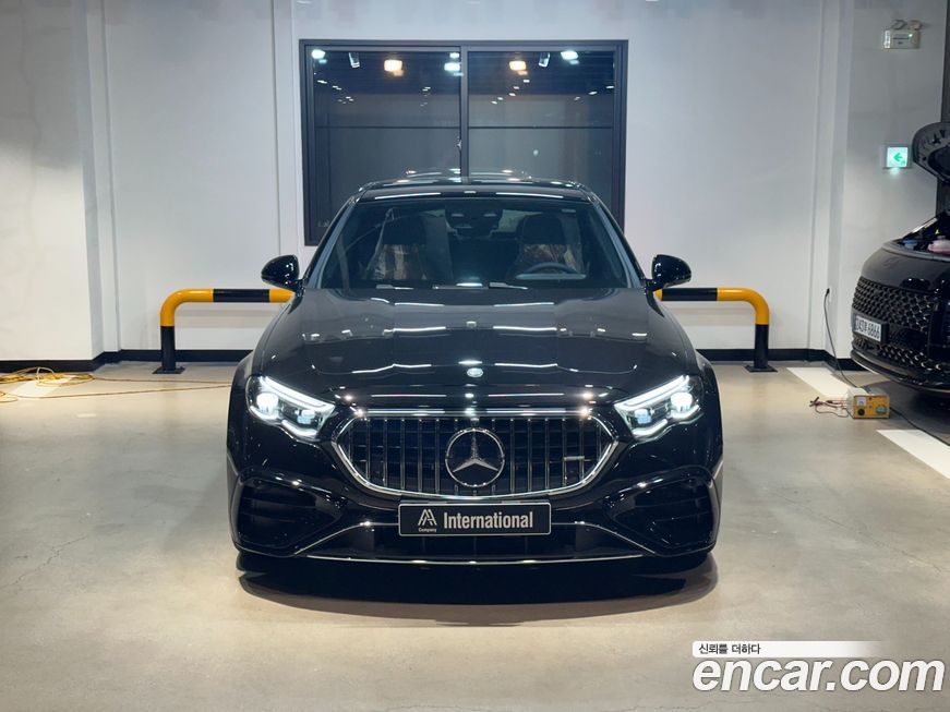 Mercedes-Benz E-Class 2025