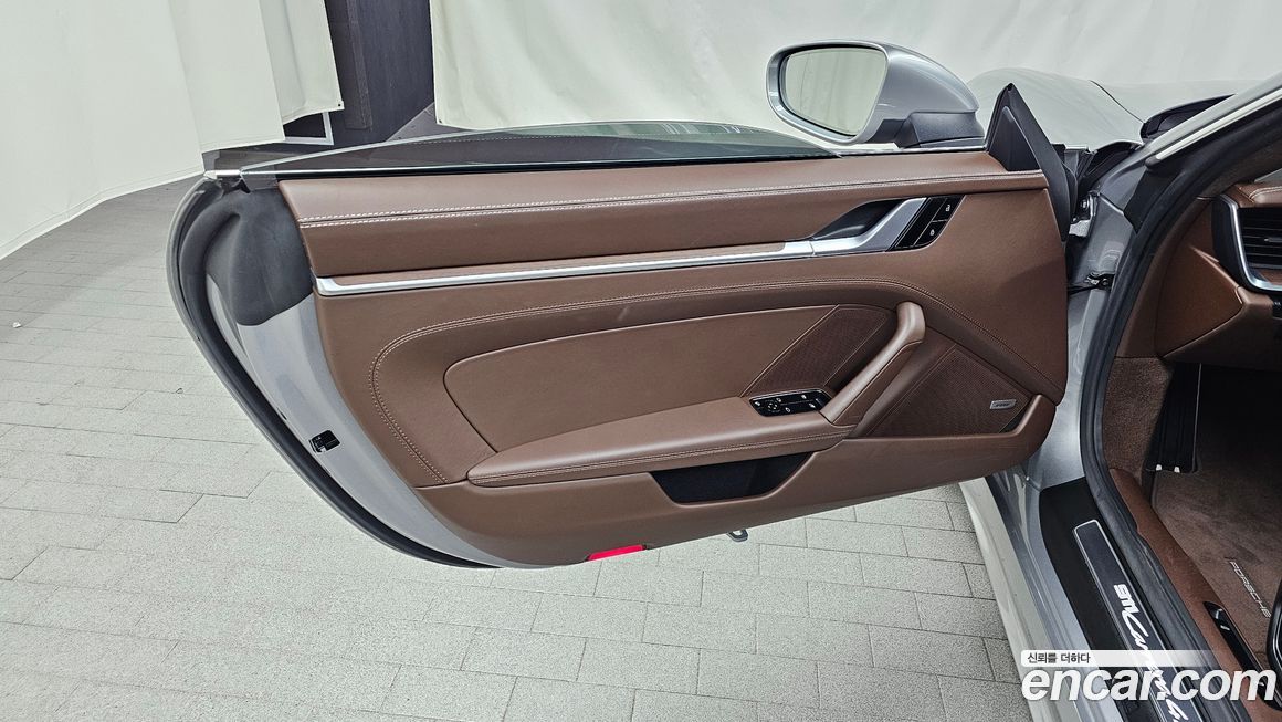 Porsche 911 2020