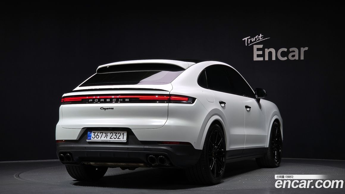 Porsche Cayenne 2024