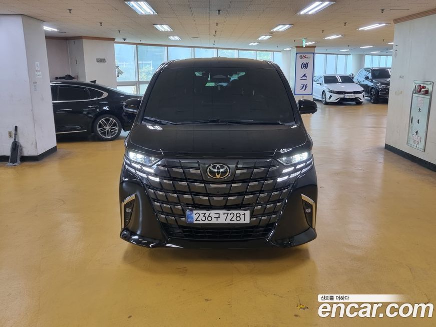 Toyota Alphard 2024