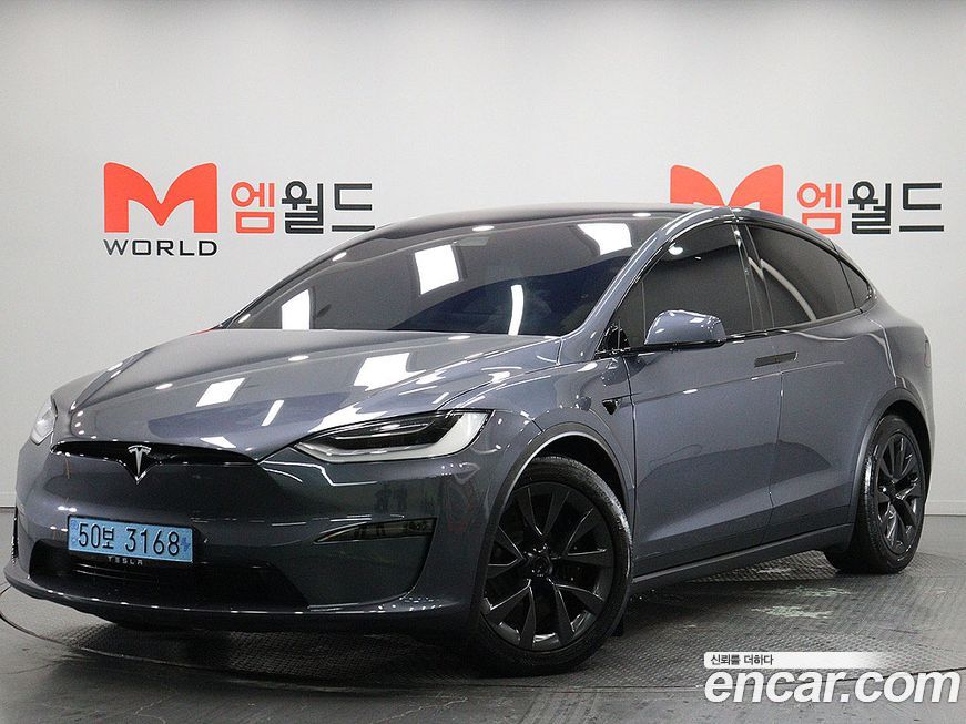 Tesla Model X 2023