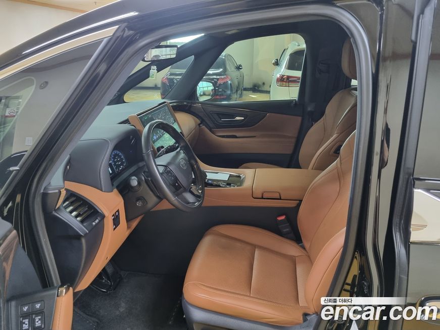 Toyota Alphard 2024