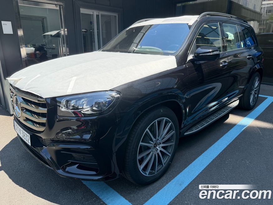 Mercedes-Benz GLS-Class 2026