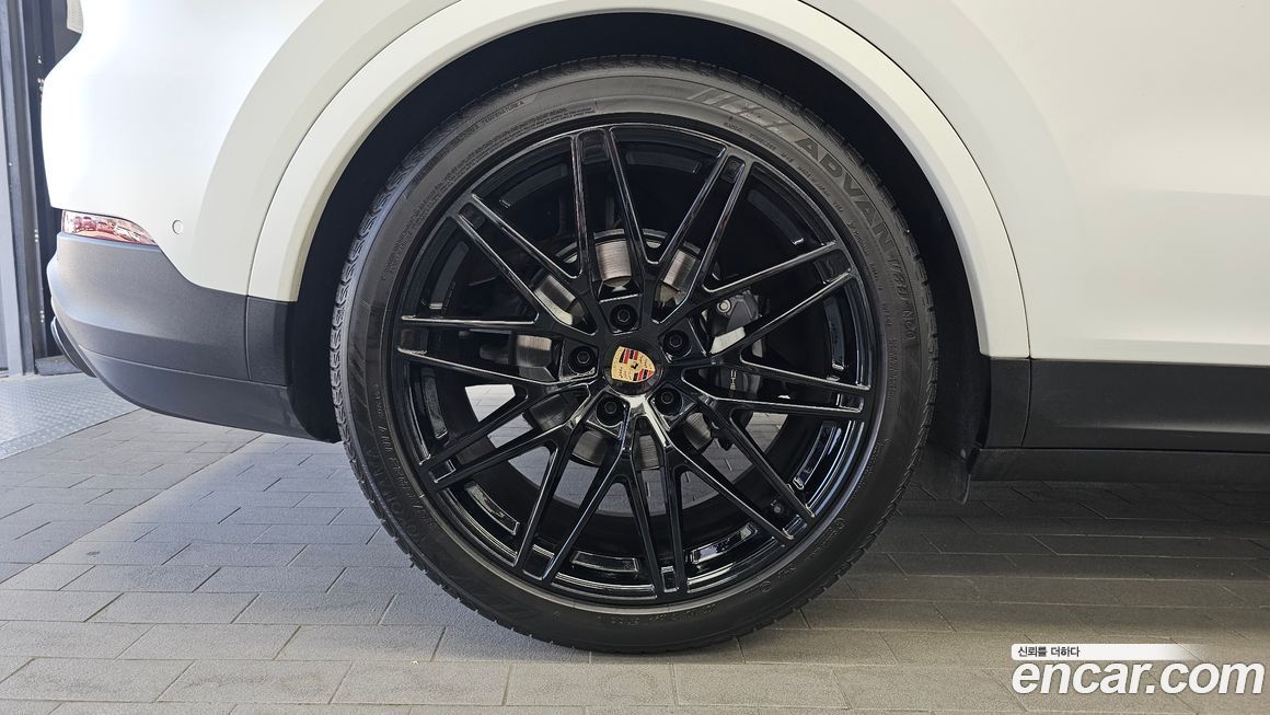 Porsche Cayenne 2024