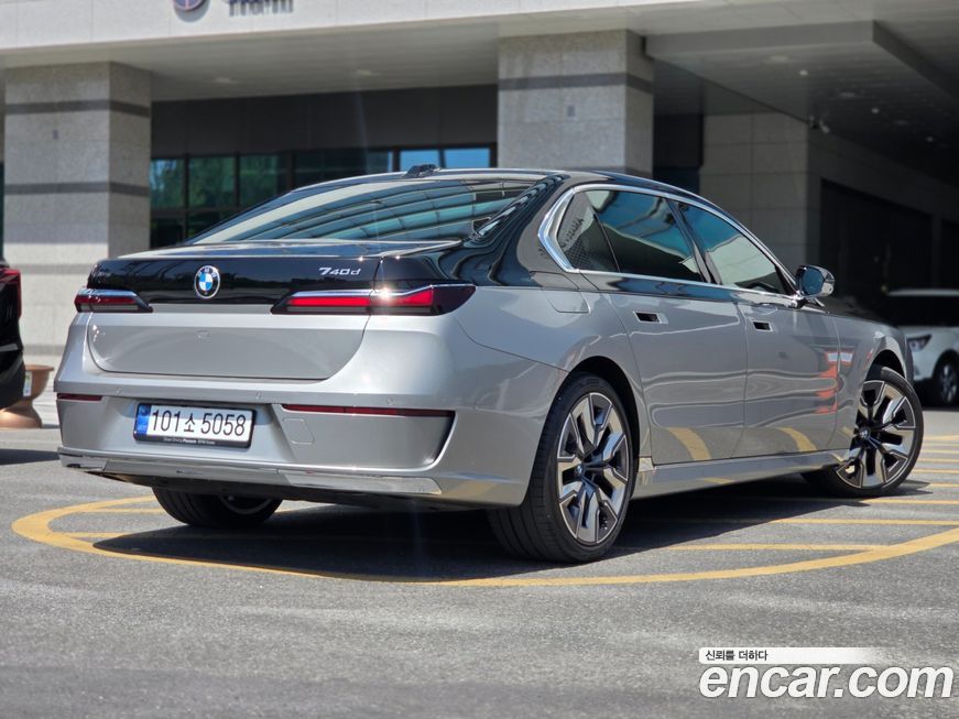 BMW 7-Series 2024