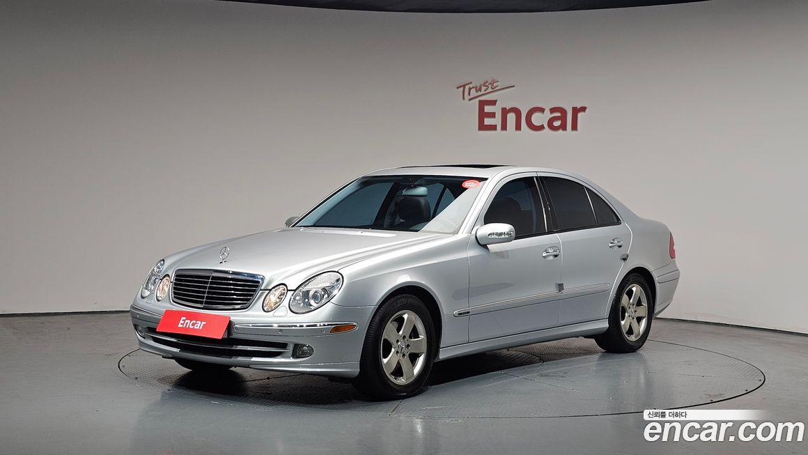 Mercedes-Benz E-Class 2005