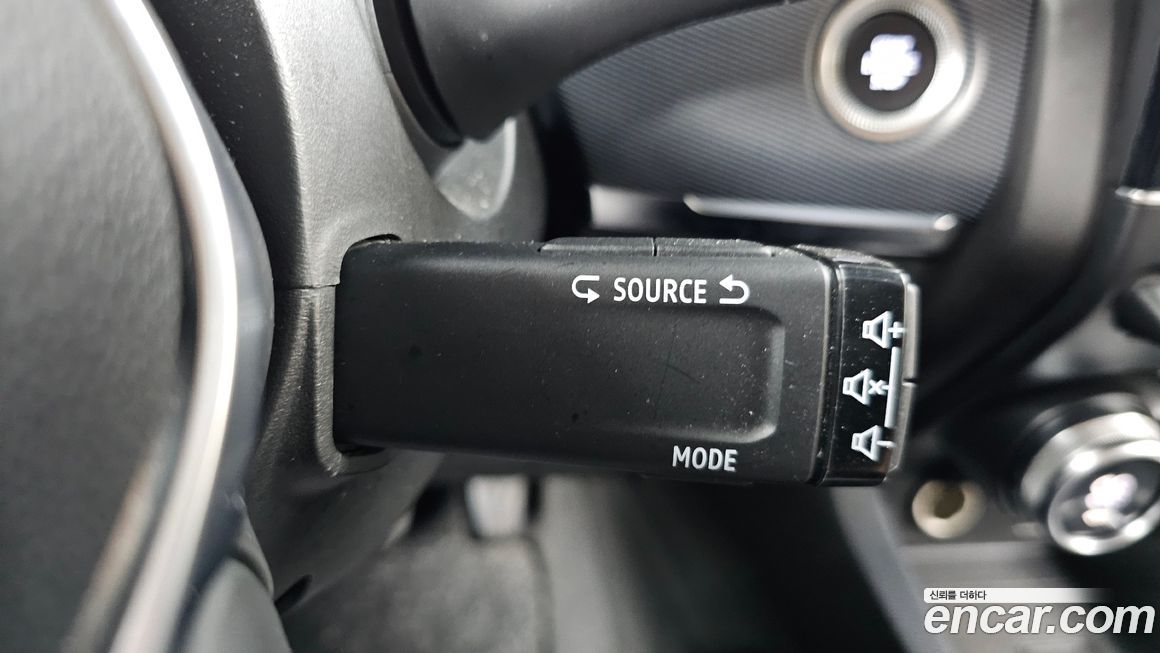 Renault-KoreaSamsung XM3 2020