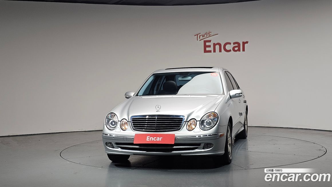 Mercedes-Benz E-Class 2005