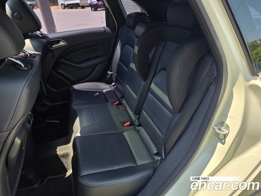 Mercedes-Benz B-Class 2017
