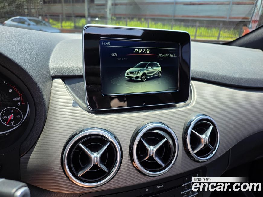 Mercedes-Benz B-Class 2017