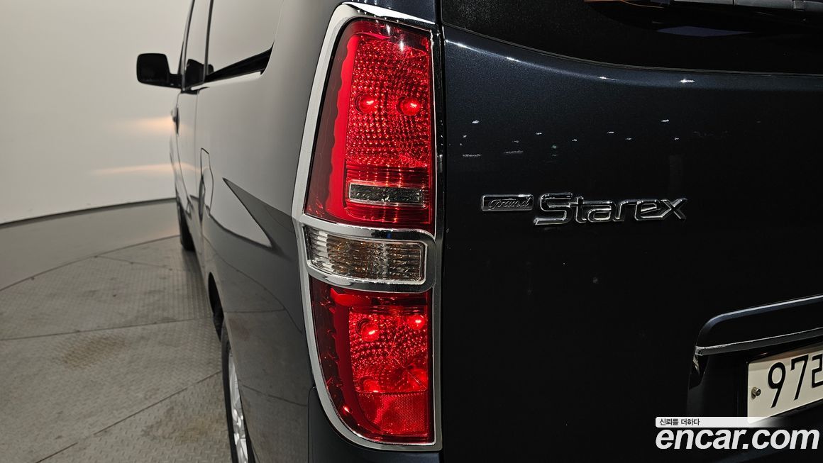 Hyundai Starex 2019